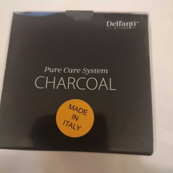 2/$40 Delfanti Charcoal Purifying Night Cream with Retinol - Picture 2 of 6